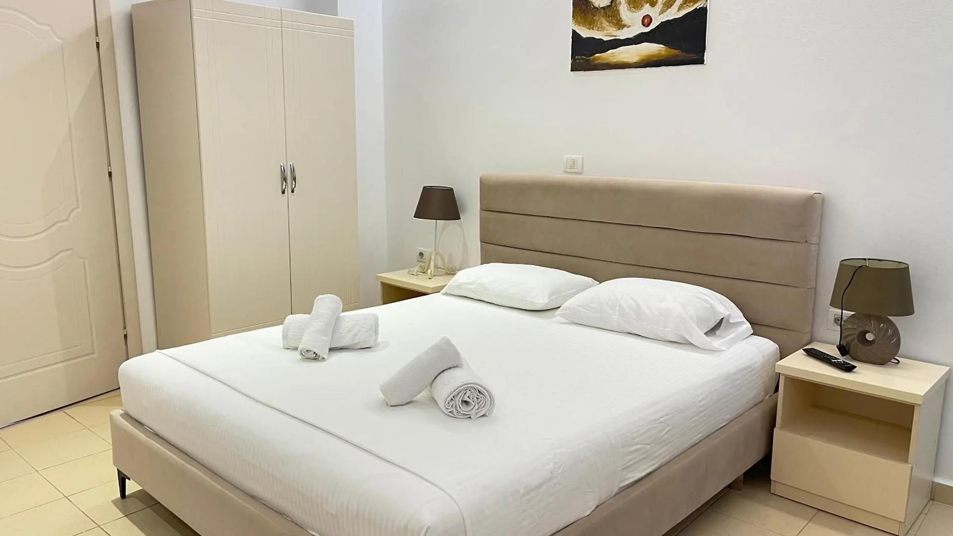 Vila Koal Hotel Ksamil 0*,  Albânia